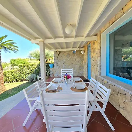 La Casa Al Mare Sant'elmo Bve Vakantiehuis